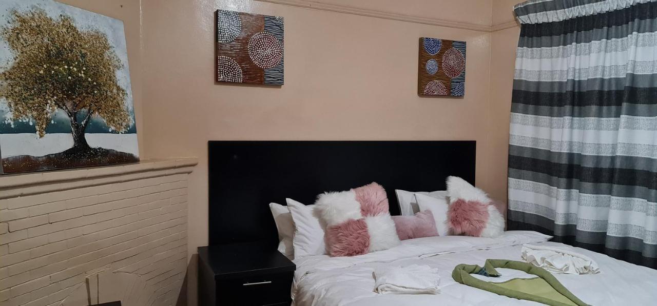 My House Guest House Pretoria-Noord Εξωτερικό φωτογραφία